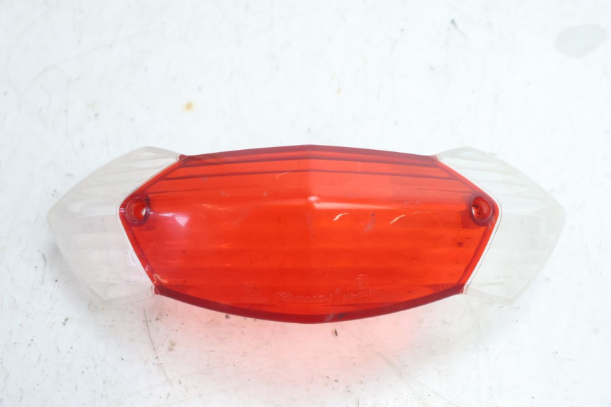 photo de ACHTERLICHTGLAS PEUGEOT KISBEE 2T 50 (2010 - 2017) - Hoofdaanzicht