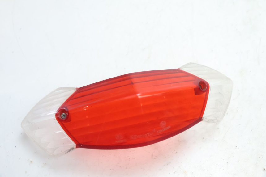 photo de ACHTERLICHTGLAS PEUGEOT KISBEE 4T 50 (2010 - 2017) - Hoofdaanzicht