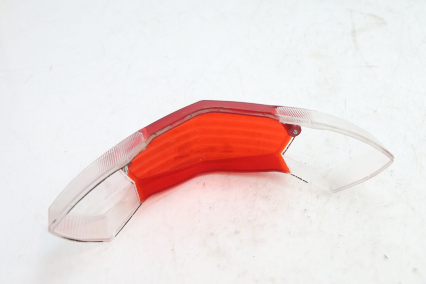 photo de ACHTERLICHTGLAS PEUGEOT KISBEE 4T 50 (2010 - 2017) - Technische close-up
