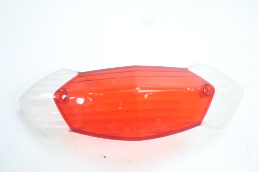 photo de ACHTERLICHTGLAS PEUGEOT KISBEE 4T 50 (2010 - 2017) - Hoofdaanzicht