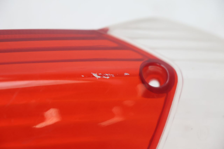 photo de ACHTERLICHTGLAS PEUGEOT KISBEE 4T 50 (2010 - 2017) - Overzicht