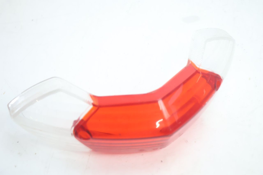 photo de ACHTERLICHTGLAS PEUGEOT KISBEE 4T 50 (2010 - 2017) - Staat van het oppervlak