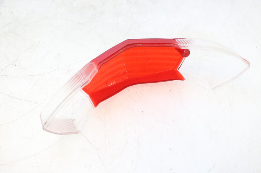 photo de ACHTERLICHTGLAS PEUGEOT KISBEE 4T 50 (2023 - 2026) - Technische close-up