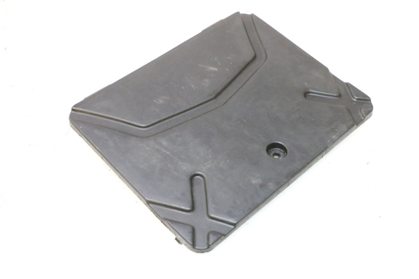 photo de BATTERIJAFDEKKING KYMCO AGILITY PREMIUM 50 (2007 - 2010) - Detail van het onderdeel