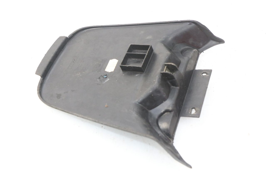 photo de ACCUAFDEKKING MBK BOOSTER SPIRIT 50 (2004 - 2017) - Detail van het onderdeel