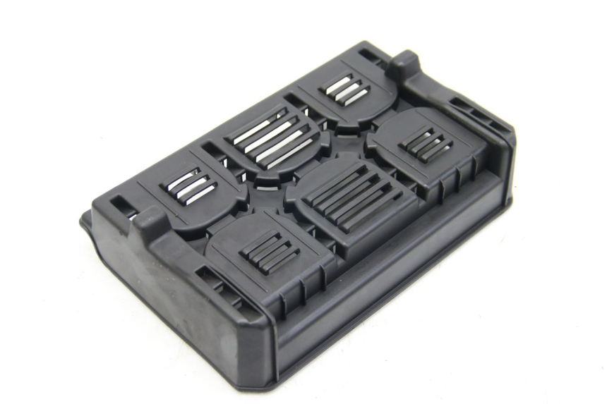 photo de ACCUAFDEKKING PEUGEOT E-VIVACITY 1 (2012 - 2018) - Hoofdaanzicht