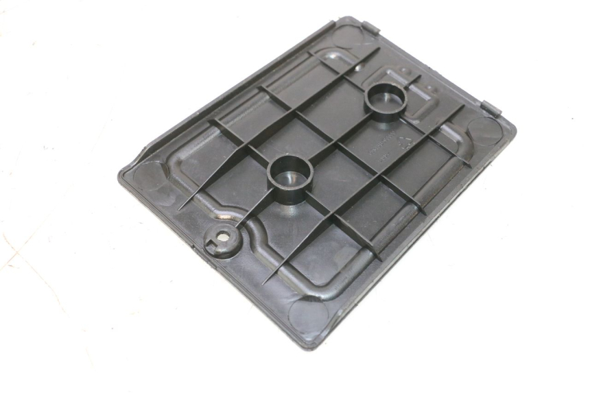 photo de BATTERIJDEKSEL KEEWAY F-ACT FACT EVO 50 (2020 - 2026) - Detail van het onderdeel