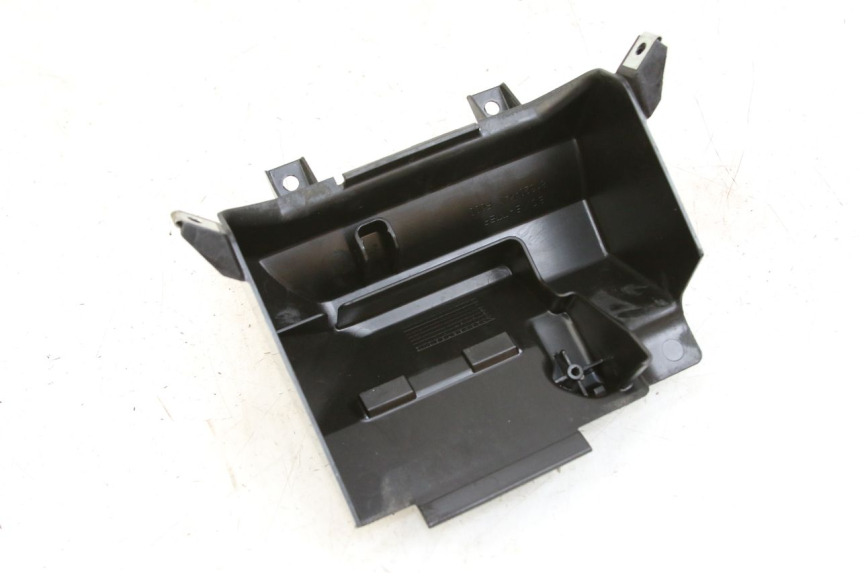 photo de BATTERIJAFDEKKING HONDA FORZA 125 (2015 - 2016) - Zoom op gebruiksstaat