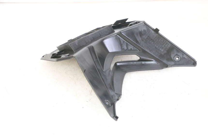 photo de BATTERIJAFDEKKING SYM JET 14 4T 50 (2018 - 2022) - Detail van het onderdeel