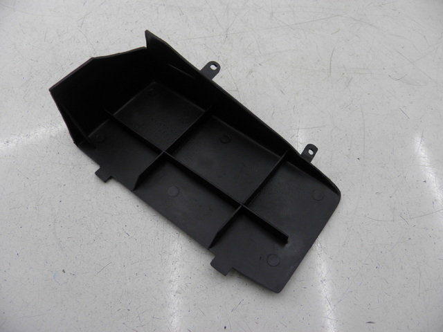 photo de BATTERIJAFDEKKING JM MOTOR S-MAX 125 (2010 - 2014) - Detail van het onderdeel