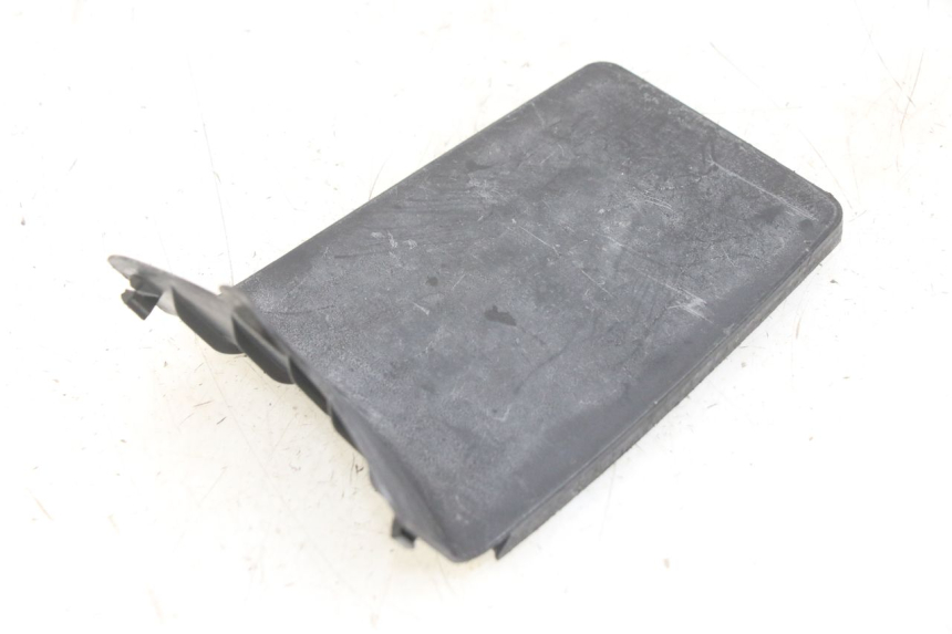 photo de ACCUAFDEKKING PEUGEOT KISBEE 4T 50 (2010 - 2017) - Zoom op gebruiksstaat