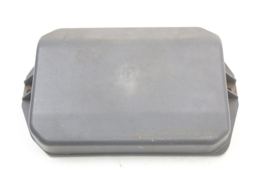 photo de ACCUAFDEKKING PIAGGIO LIBERTY 4T 50 (2004 - 2008) - Detail van het onderdeel