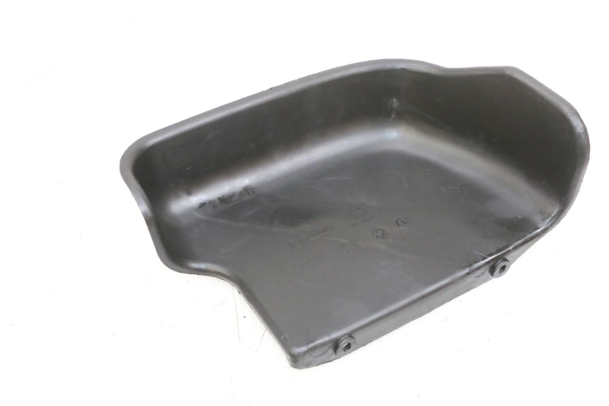 photo de ACCUAFDEKKING PIAGGIO MP3 RL 250 (2006 - 2010) - Zoom op gebruiksstaat