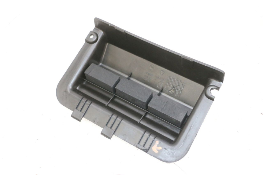 photo de BATTERIJAFDEKKING PIAGGIO NEW TYPHOON 50 (2018 - 2021) - Zoom op gebruiksstaat