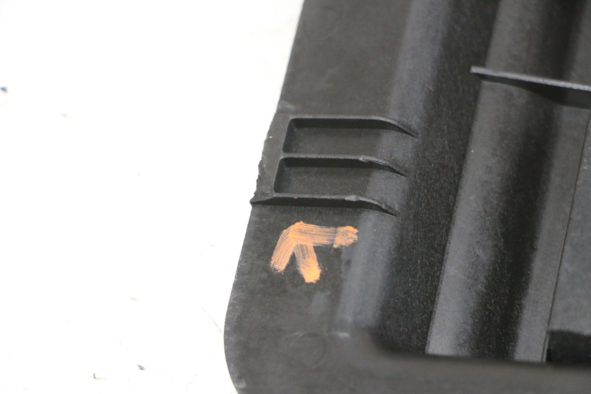 photo de BATTERIJAFDEKKING PIAGGIO NEW TYPHOON 50 (2018 - 2021) - Technische close-up