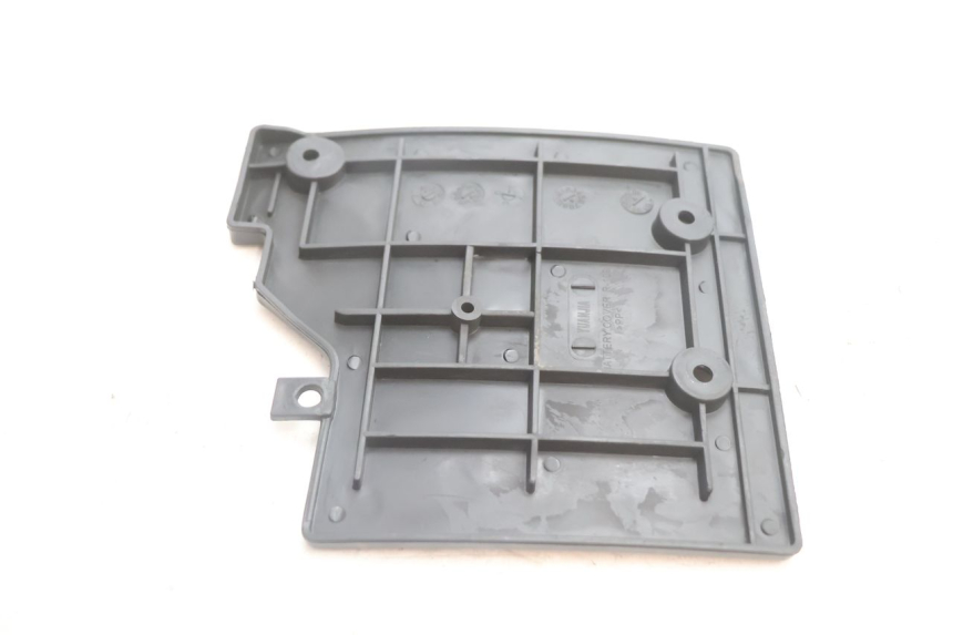 photo de BATTERIJAFDEKKING TNT MOTOR ROMA 12' 2T 50 (2007 - 2018) - Andere kijkhoek