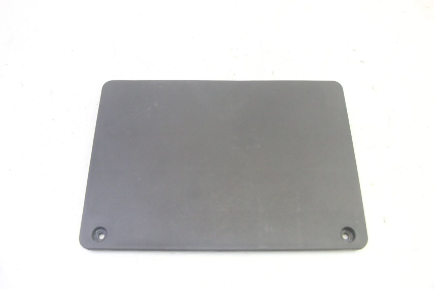 photo de BATTERIJAFDEKKING JM MOTORS SANTANA EVO 50 (2024 - 2026) - Detail van het onderdeel