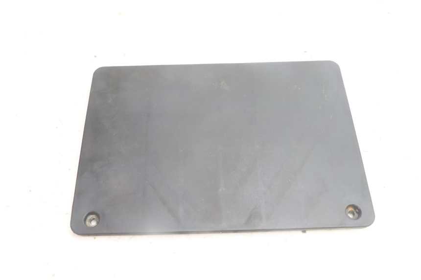 photo de BATTERIJAFDEKKING JM MOTORS SANTANA EVO 50 (2024 - 2026) - Detail van het onderdeel