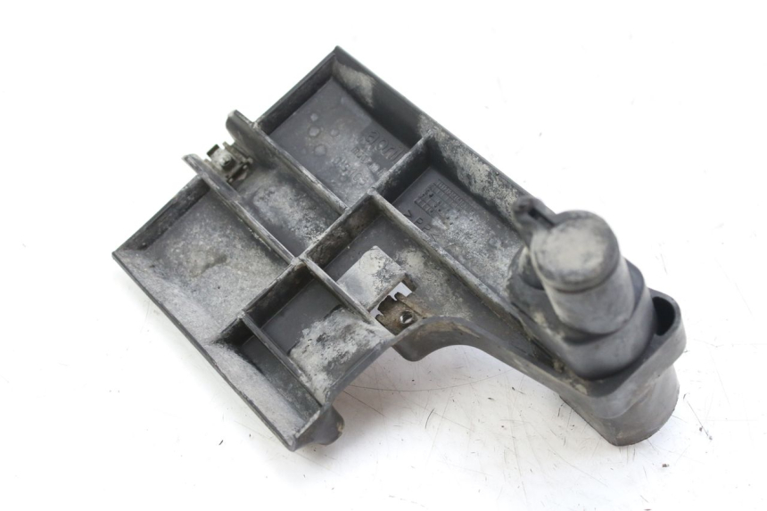 photo de BATTERIJAFDEKKING APRILIA SCARABEO 100 (2003 - 2012) - Detail van het onderdeel