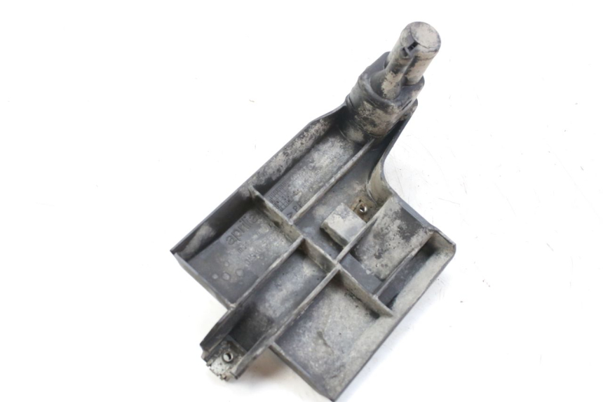 photo de BATTERIJAFDEKKING APRILIA SCARABEO 100 (2003 - 2012) - Zoom op gebruiksstaat