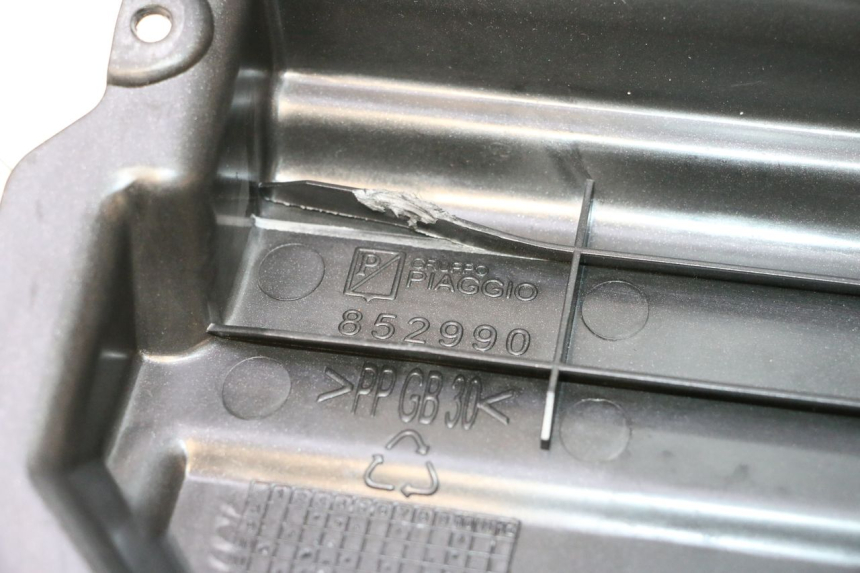 photo de BATTERIJAFDEKKING APRILIA SR MOTARD 50 (2012 - 2018) - Technische close-up