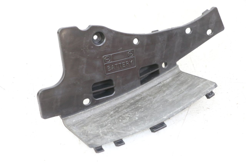 photo de ACCUAFDEKKING SUZUKI BURGMAN 125 (2007 - 2014) - Hoofdaanzicht