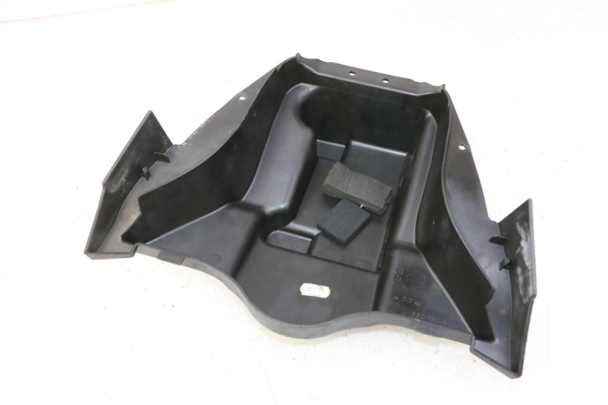 photo de BATTERIJAFDEKKING YAMAHA X-CITY XCITY 125 (2007 - 2013) - Detail van het onderdeel