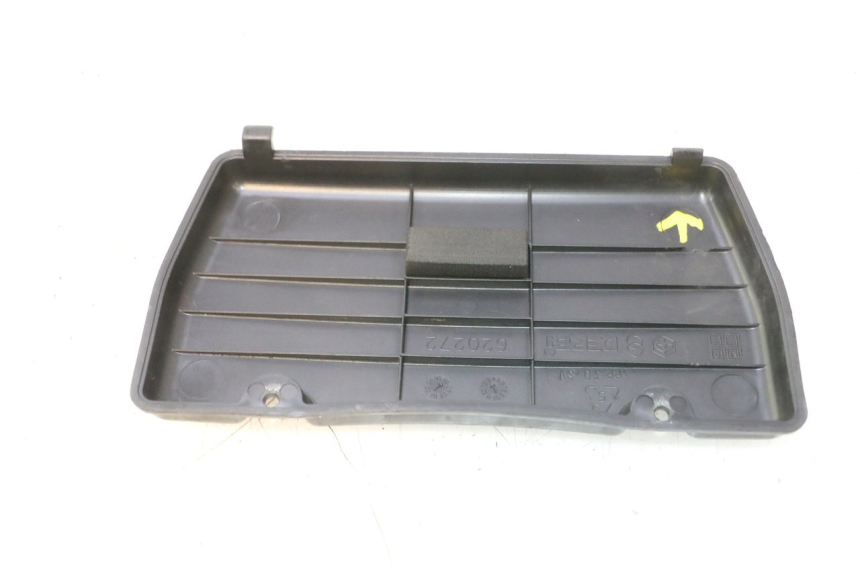 photo de ACCUBESCHERMING PIAGGIO X8 STREET 125 (2006 - 2007) - Detail van het onderdeel