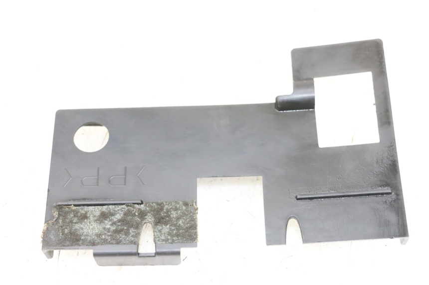 photo de BATTERIJAFDEKKING YAMAHA XJ6 ABS 600 (2008 - 2016) - Zoom op gebruiksstaat