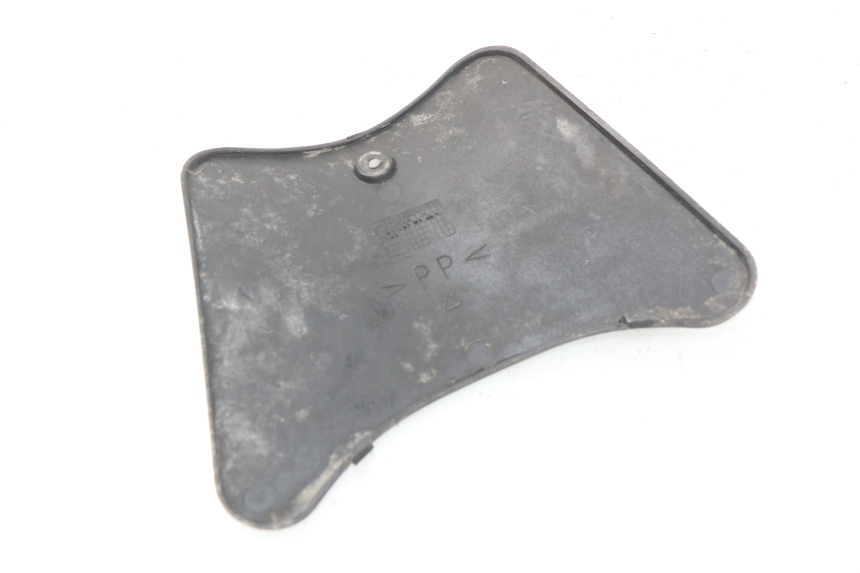 photo de BATTERIJAFDEKKING YAMAHA YP MAJESTY 125 (1998 - 2001) - Detail van het onderdeel