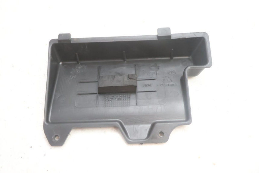 photo de ACCUBESCHERMING PIAGGIO ZIP IGET 4T 50 (2021 - 2023) - Andere kijkhoek