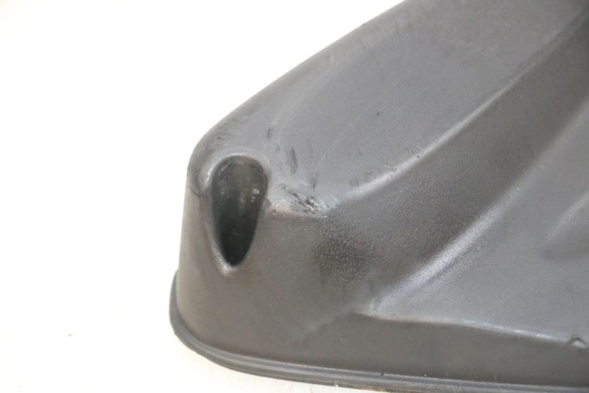 photo de LUCHTFILTERKASTDEKSEL KYMCO AGILITY 16+ 4T 50 (2018 - 2023) - Overzicht