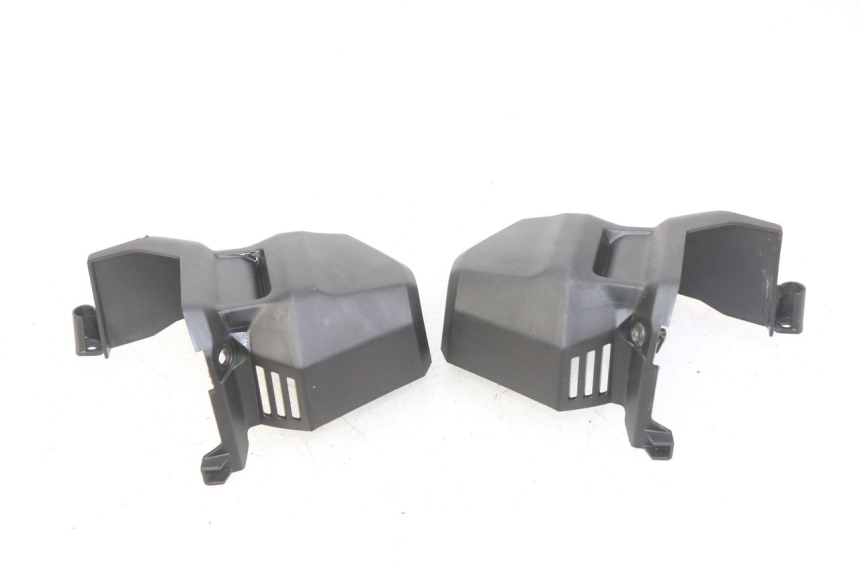 photo de LUCHTFILTERKASTDEKSEL HONDA CB R 1000 (2018 - 2023) - Andere kijkhoek