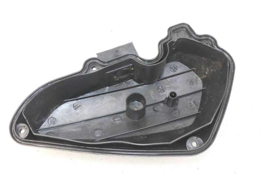 photo de LUCHTFILTERKASTDEKSEL RIDE CLASSIC 2T 50 (2014 - 2022) - Detail van het onderdeel