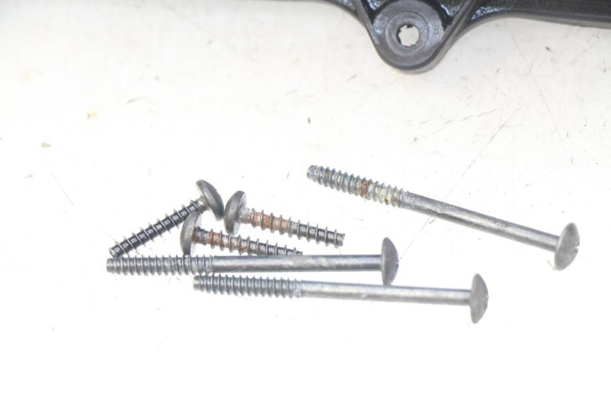 photo de LUCHTFILTERKASTDEKSEL HONDA FES S-WING SWING ABS 125 (2007 - 2015) - Andere kijkhoek