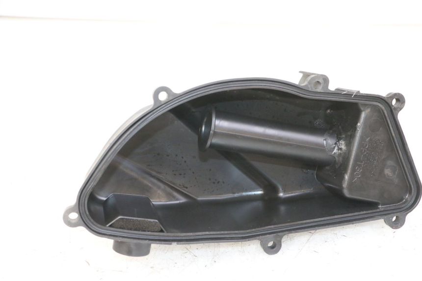 photo de LUCHTFILTERKASTDEKSEL MBK FLAME X 125 (2007 - 2016) - Detail van het onderdeel