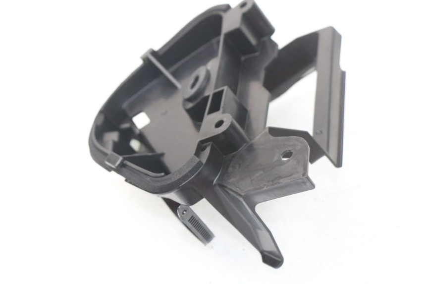 photo de LUCHTFILTERKASTDEKSEL YAMAHA FZ8 800 (2010 - 2016) - Detail van het onderdeel