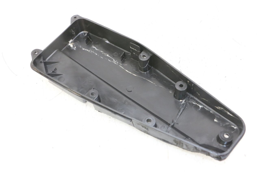 photo de LUCHTFILTERKASTDEKSEL GOES WIKI 125 (2010 - 2015) - Detail van het onderdeel