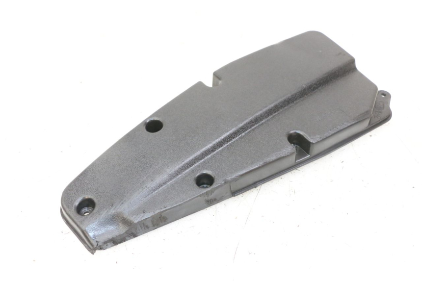 photo de LUCHTFILTERKASTDEKSEL GOES WIKI 125 (2010 - 2015) - Andere kijkhoek