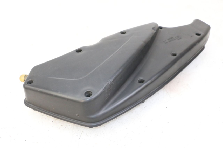 photo de LUCHTFILTERKASTDEKSEL PEUGEOT SATELIS 125 (2013 - 2018) - Zoom op gebruiksstaat