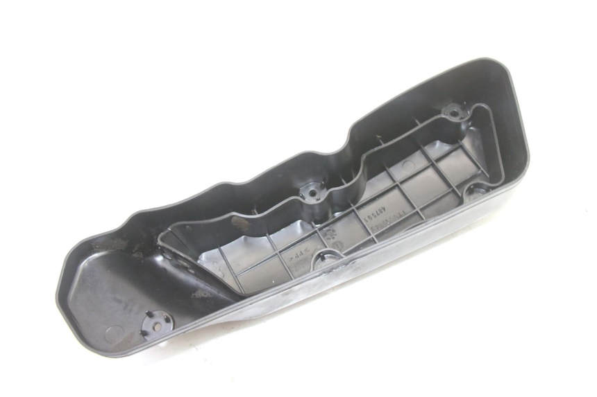 photo de LUCHTFILTERKASTDEKSEL GILERA RUNNER SP 50 (2006 - 2008) - Staat van het oppervlak