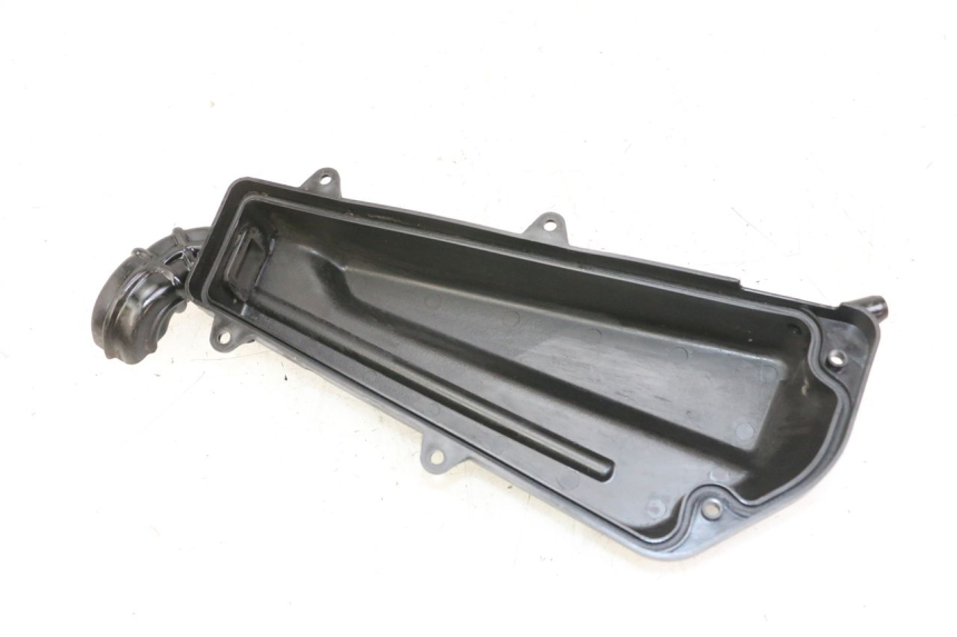 photo de LUCHTFILTERKASTDEKSEL PEUGEOT TWEET PRO CARGO 50 (2018 - 2022) - Detail van het onderdeel