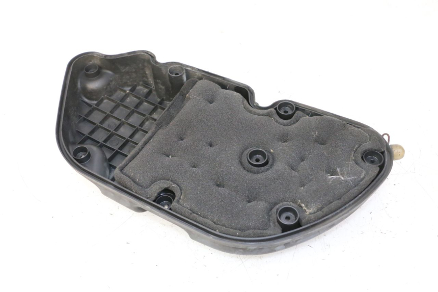 photo de LUCHTFILTERKASTDEKSEL PIAGGIO X9 EVOLUTION 125 (2003 - 2007) - Zoom op gebruiksstaat