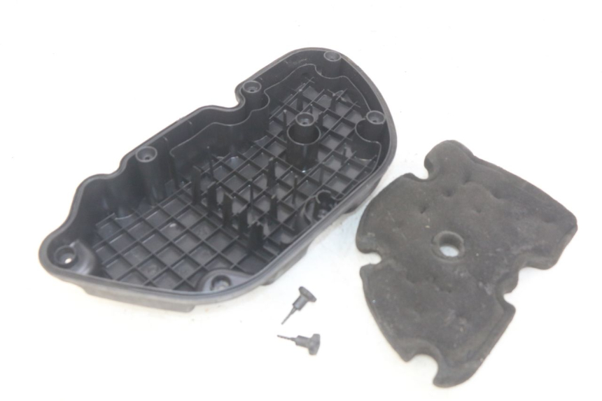 photo de LUCHTFILTERKASTDEKSEL PIAGGIO XEVO - X EVO 125 (2007 - 2017) - Zoom op gebruiksstaat