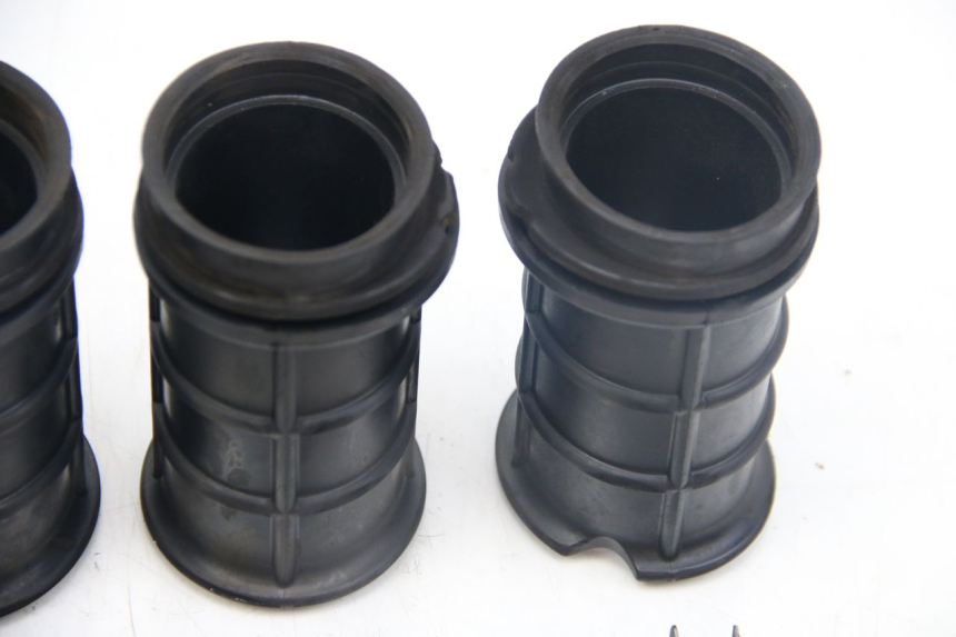 photo de LUCHTFILTERKASTDEKSEL KAWASAKI Z ABS 1000 (2014 - 2020) - Andere kijkhoek