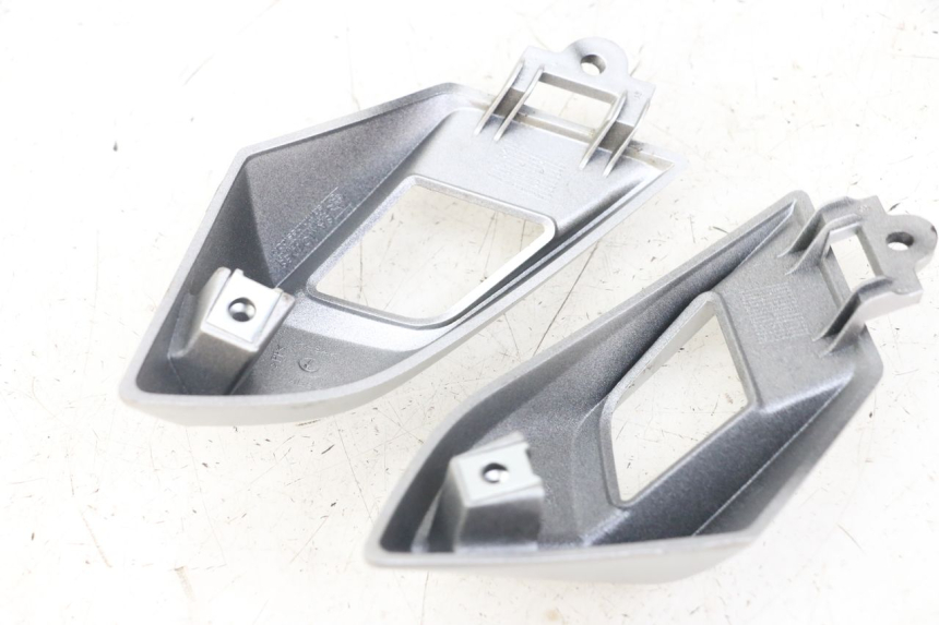 photo de ZIJFRAMEKAP YAMAHA AEROX 2T 50 (2013 - 2017) - Detail van het onderdeel