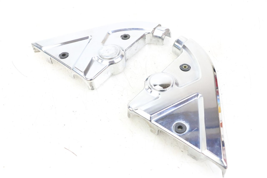 photo de ZIJFRAMEKAP HYOSUNG GV AQUILA 125 (2000 - 2009) - Hoofdaanzicht