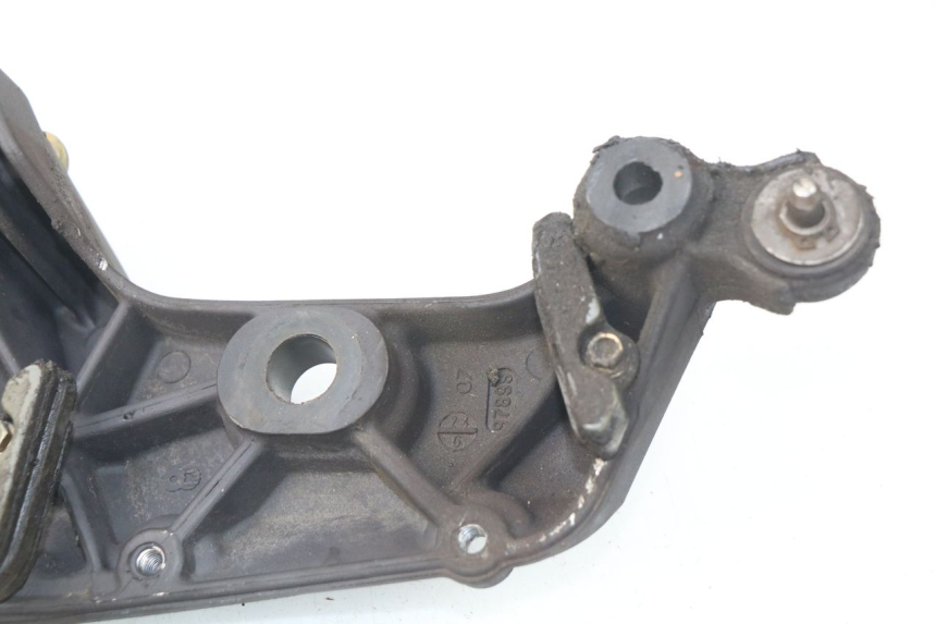 photo de ZIJFRAMEKAP MV AGUSTA BRUTALE R WALLY 910 (2008 - 2008) - Andere kijkhoek