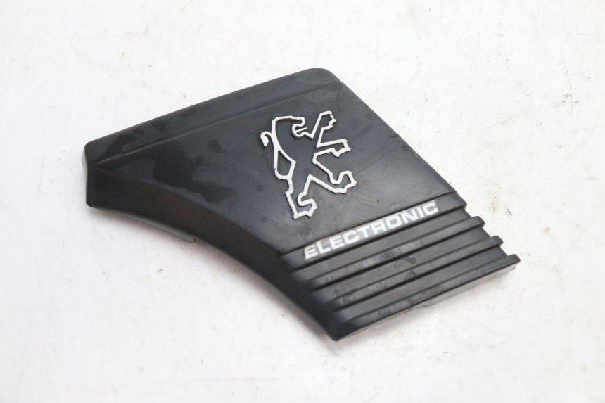 photo de RECHTE ZIJFRAMEDEKSEL PEUGEOT 103 SPX CLIP 50 (1989 - 1992) - Hoofdaanzicht