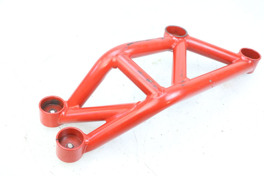 photo de RECHTER ZIJFRAMEKAP MAG POWER BOMBERS 4T 50 (2016 - 2026) - Bevestigingspunten